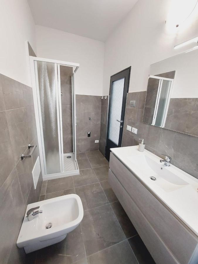 Dudi Jolie Maison - Jacuzzi Lezzeno Exterior photo