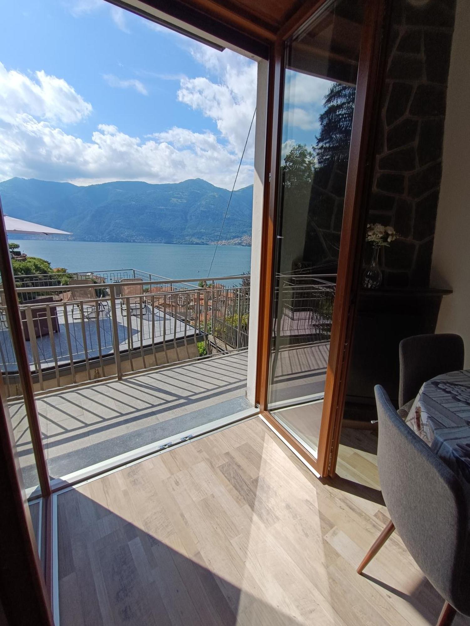 Dudi Jolie Maison - Jacuzzi Lezzeno Exterior photo